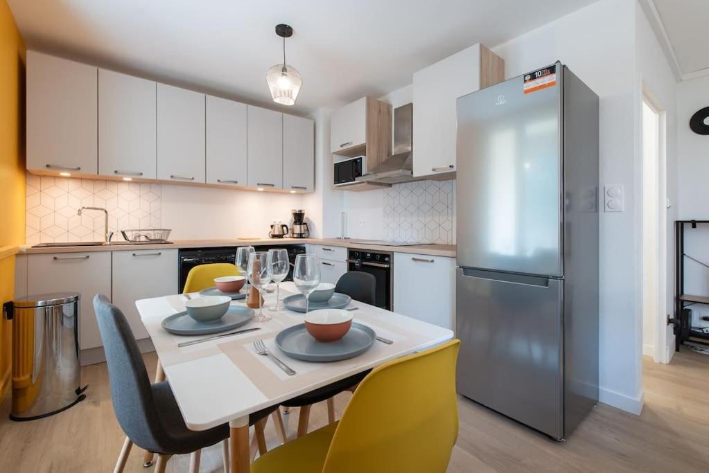 Appartement Renove Pour 6 Avec Parking Villeurbanne Buitenkant foto